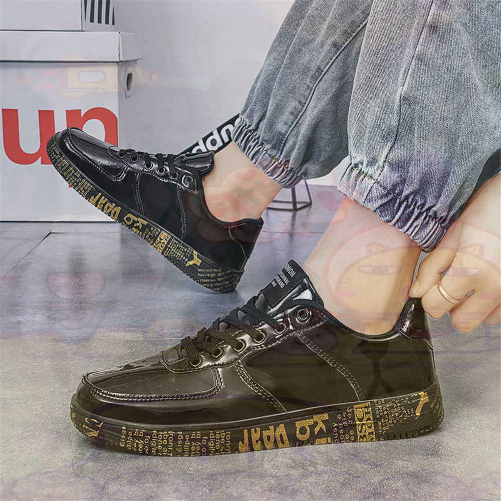 Round Foot Size 45 Sneakers Wh - Outdoor Sport Uk recensie en prijs